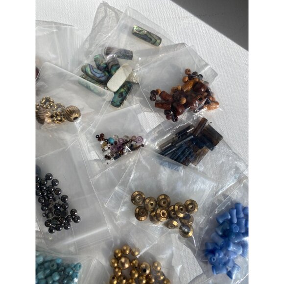 Mixed bead Lot Multiple Colors, Sizes, Stone, Acrylic, Ceramic, Wood, Metal, Gla - Picture 5 of 8